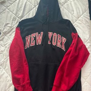 Brandy Melville New York Hoodie One size
